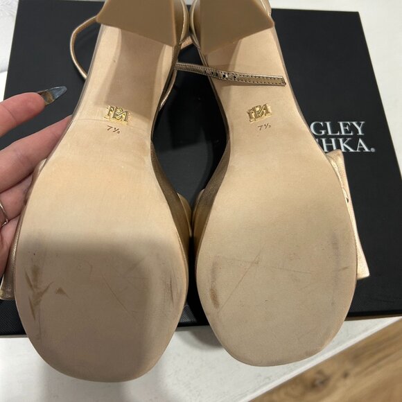 BADGLEY MISCHKA HEELS - Picture 4 of 4